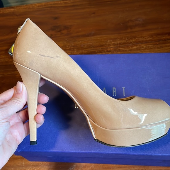 Stuart Weitzman patent leather platform heels - Picture 6 of 9